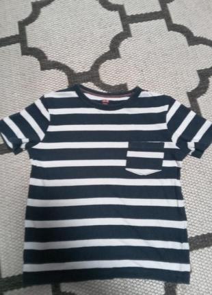 Хлопковая футболка на мальчика 4-6 лет