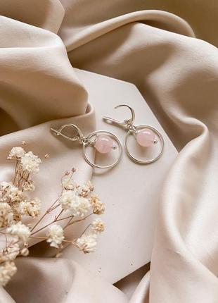 Серебряные серьги с розовым кварцем, нежные сережки круги для девушки, подарок для нее7 фото