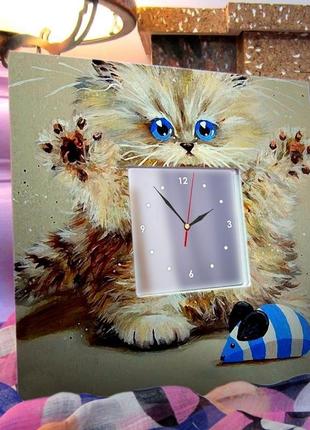 Квадратные часы с очень красивым рисунком "милый кот" (c00029)3 фото