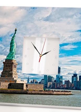 Настінний годинник "нью-йорк. манхеттен. статуя свободи" (c03058)1 фото