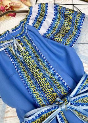 Вышиванка-платье на девочку голубой-орнамент.4 фото