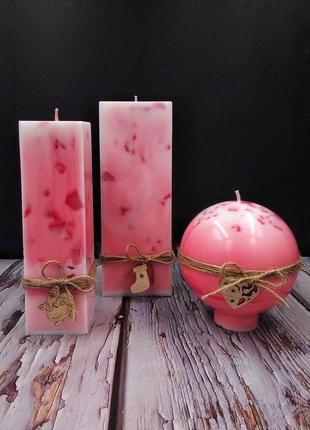 Свечи новогодние. свечи призмы. красные свечи. набор свечей.