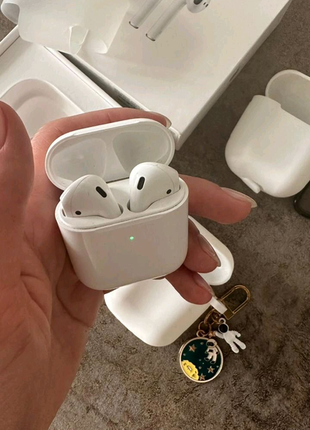 Продаю apple airpods 2 gen