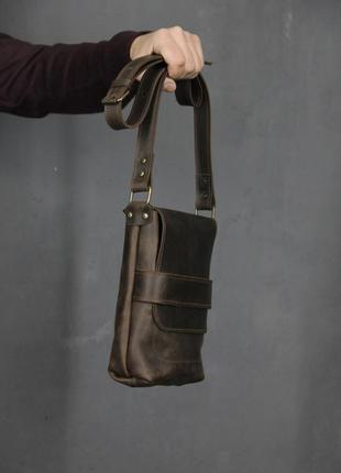 Кожаная мужская сумка небольшого размера через плечо6 фото