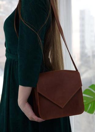 Стильна та універсальна жіноча сумка через плече ручної роботи з натуральної шкіри3 фото