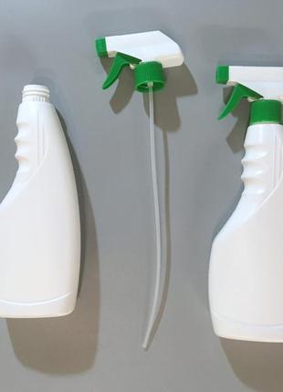 Флакон пластиковий з спреєм розпилювачем 500 мл