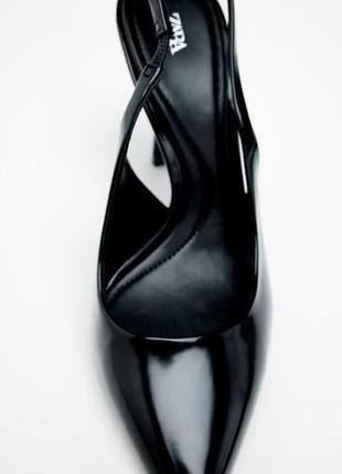 Стильные лаковые открытые туфли на высоком каблуке zara зара3 фото