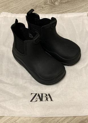 Чобітки галоші zara