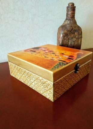 Шкатулка для украшений, техника декупаж.