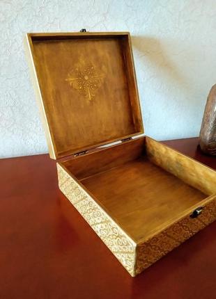 Шкатулка для украшений, техника декупаж.
