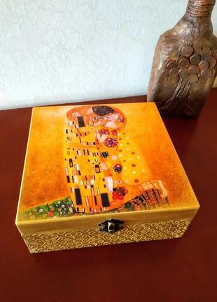 Шкатулка для украшений, техника декупаж.