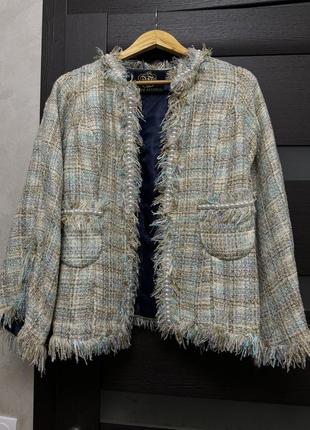 Жакет твідовий під шанель
