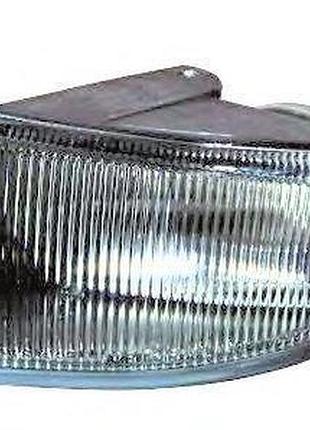 Протитуманна фара тойота avensis 1997-2000 ліва сторона