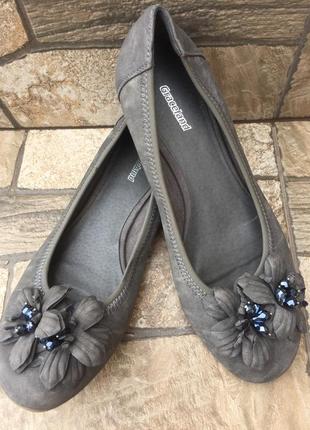 Новые туфли балетки