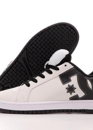 Кроссовки dc shoes1 фото