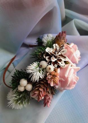 Обруч роза на морозе