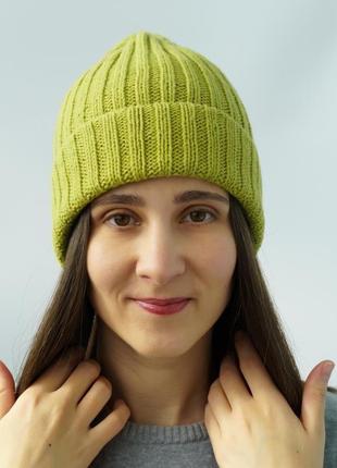 Оливковая дино-шапка, вязаная шапка с рожками ручной работы8 фото
