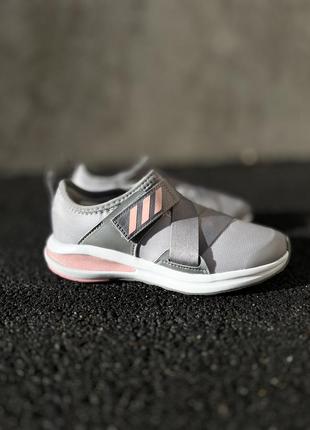 Беговые кроссовки adidas fortarun. оригинал.4 фото