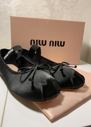 Женские черные туфли балетки miu miu ballerinas миу миу туфлі miy miy