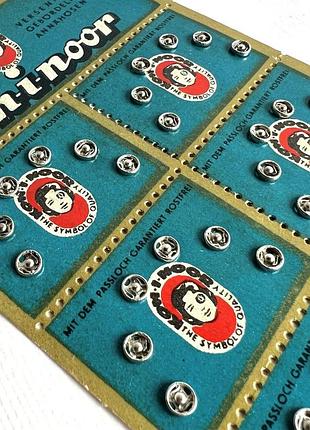 Кнопка виробник koh-i-nor серебро 5мм металическая