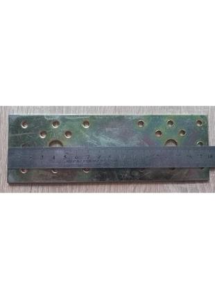 Пластина строительная 18 см*6 см*0,2 см