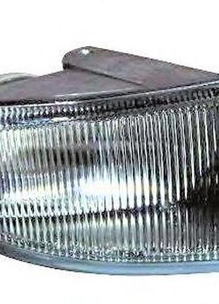 Протитуманна фара тойота avensis 1997-2000 права сторона