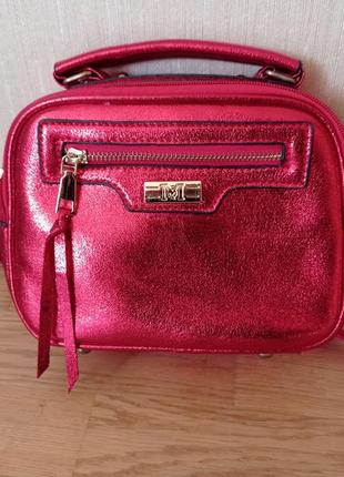 Стильная женская сумочка - клатч, красного  цвета.