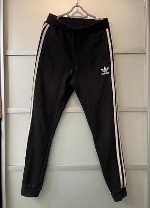 Спортивные штаны adidas оригинал р.11-12 лет,152