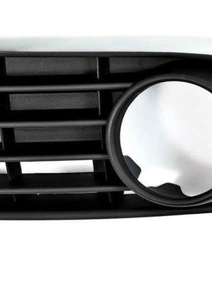 Решітка бампера volkswagen golf v 03-08 ліва з отворами для противотуманок, 1k08536659b9