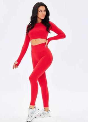 Фітнес- костюм топ і лосини червоного кольору4 фото