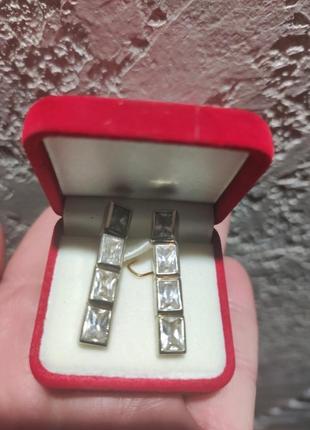 Серьги бижутерия