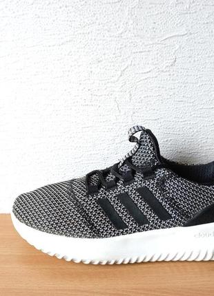 Классные дышащие кроссовки adidas 38 р. стелька 24 см.