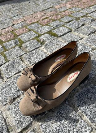 Женские туфли от итальянского бренда1 фото