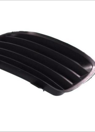 Решітка бампера opel vectra b 99-03 права без отворів для противотуманок 50 779 912, 1400648