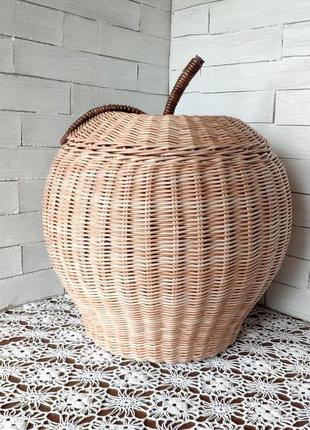 Корзина яблоко для белья или игрушек