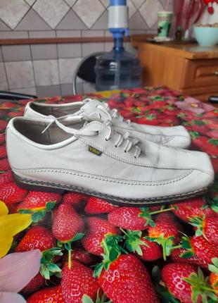 Туфли лоферы