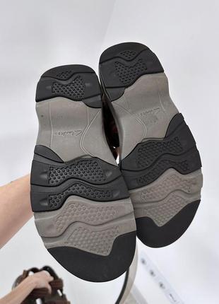 Шкіряні босоніжки на липучках clarks8 фото