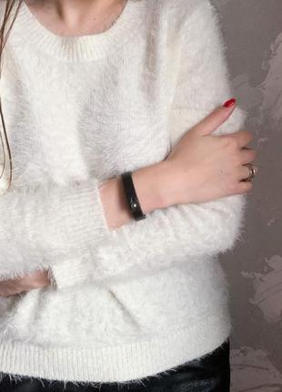 Мінімалістичний браслет з натуральної шкіри