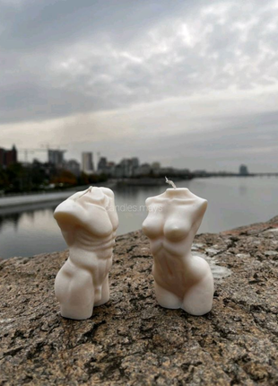 Свічки з золотою поталью формові соєві свечи тіла торс с декором