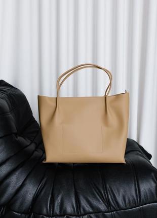 Объемная сумка шоппер арт. sierra l цвета капучино из натуральной кожи с легким глянцевым эффектом7 фото