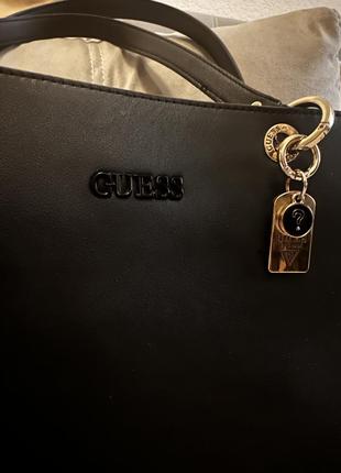 Чорна сумка guess a4