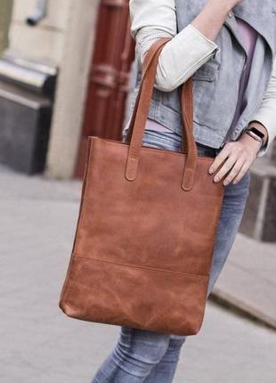 Жіноча сумка шоппер з натуральної шкіри з ефектом легкого глянцю коньячного кольору3 фото