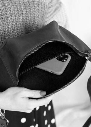 Мужская стильная поясная сумка ручной работы серого цвета из натуральной кожи с винтажным эффектом5 фото