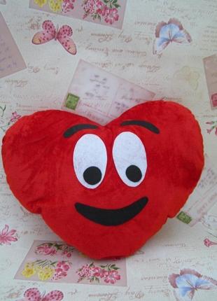 Подушка-сердце emoji #26 из велюра