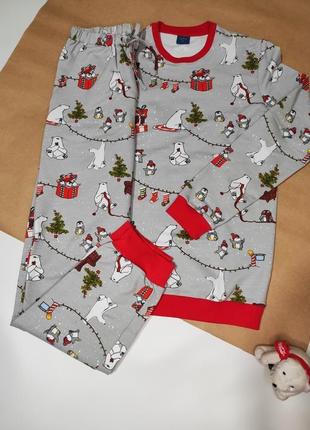 Піжама новорічна з кофтою та штанами у червоно-сірому кольорі "ведмеді та пінгвіни"2 фото