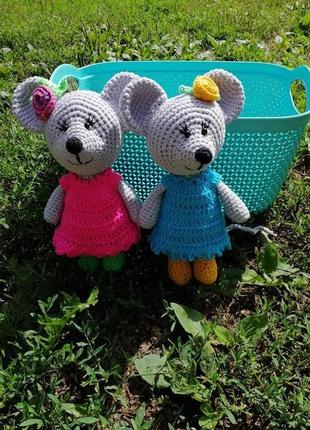 Мышата. игрушка мышка.для двойнят