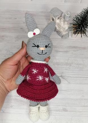 Зайчик. кролик у подарунок.новорічні іграшки. вязаний зайчик.4 фото