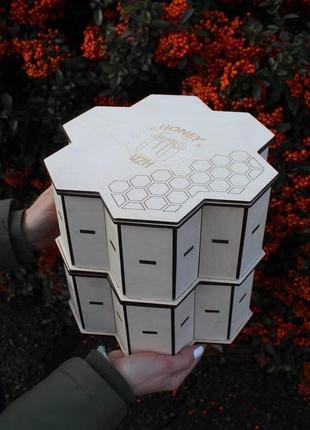 Коробка деревянная для баночек соты