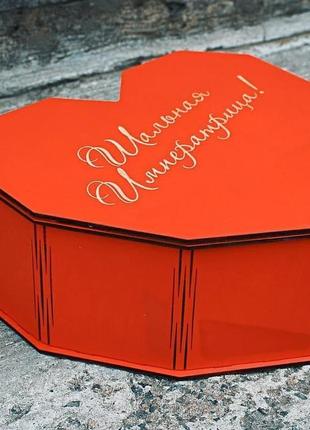 Дерев'яна коробка серце червона