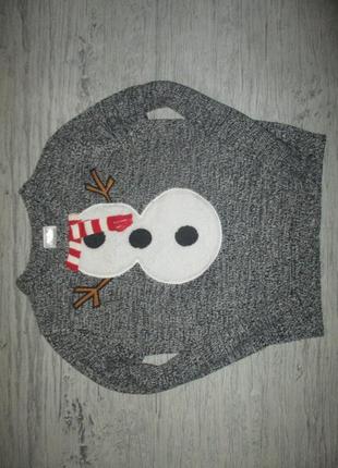 Гарний серенький светрок сніговик фірми лілу на 7-8 років